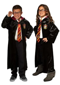 BuyCostumes Child Deluxe Robe & Accessory Set From Harry Potter