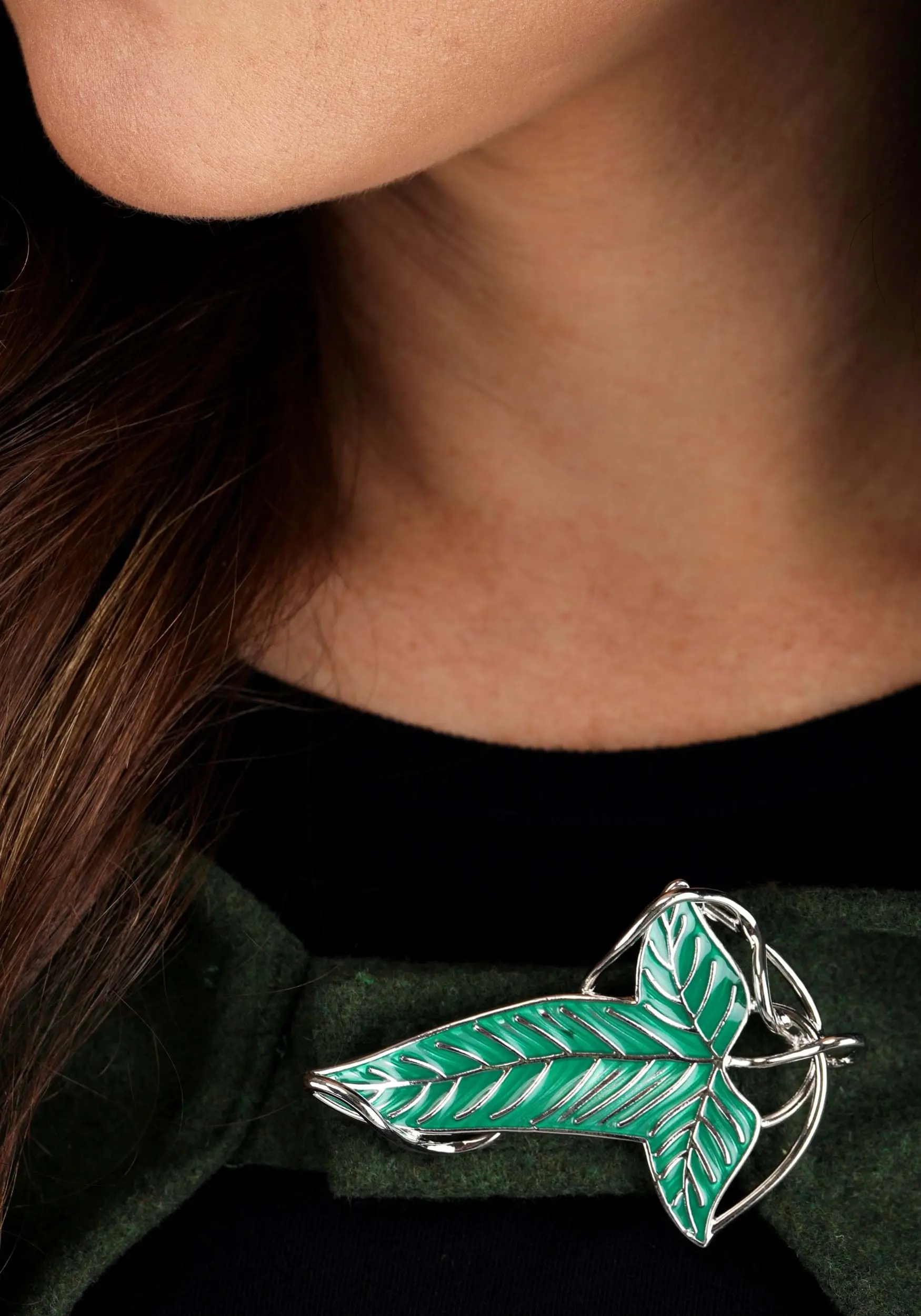 Armada Adult Lord Of The Rings Premium Elven Cloak 2 Armada Adult Lord Of The Rings Premium Elven Cloak - Image 2