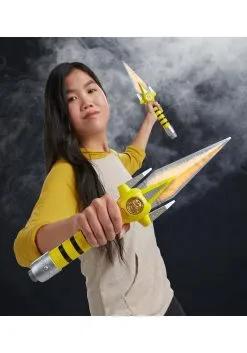 Hasbro Power Rangers Lightning Collection Mighty Morphin Yellow Ranger Power Daggers Prop Replica 11 Hasbro Power Rangers Lightning Collection Mighty Morphin Yellow Ranger Power Daggers Prop Replica -Cheap Anna Costumes Store power rangers yellow ranger power daggers prop rep alt 3