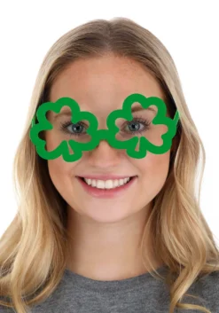 Elope Green Saint Patrick's Day Shamrock Glasses